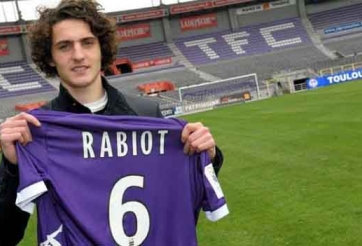 Sao PSG đến Arsenal chờ kiểm tra y tế